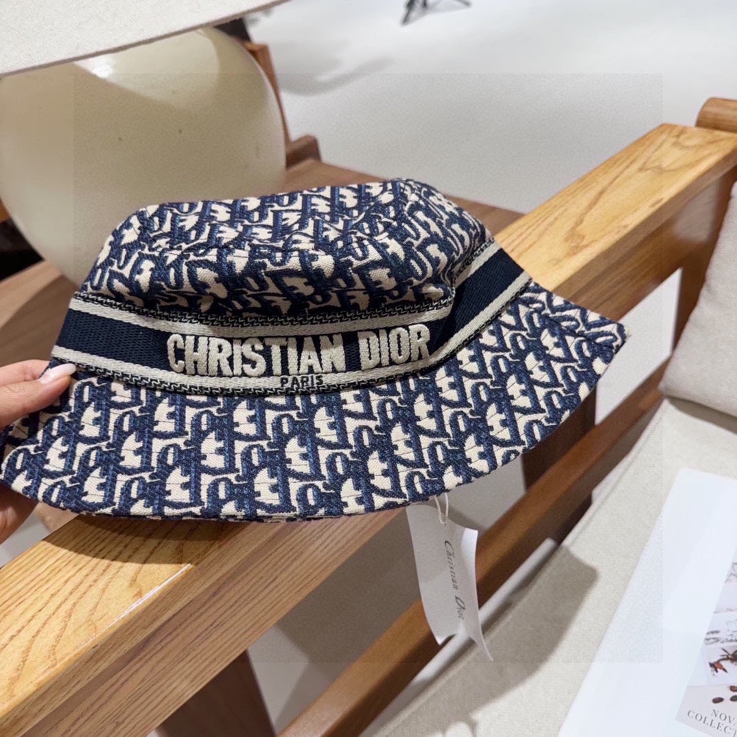 Classic Monogram Jacquard Bucket Hat - Premium Cotton Sun Cap