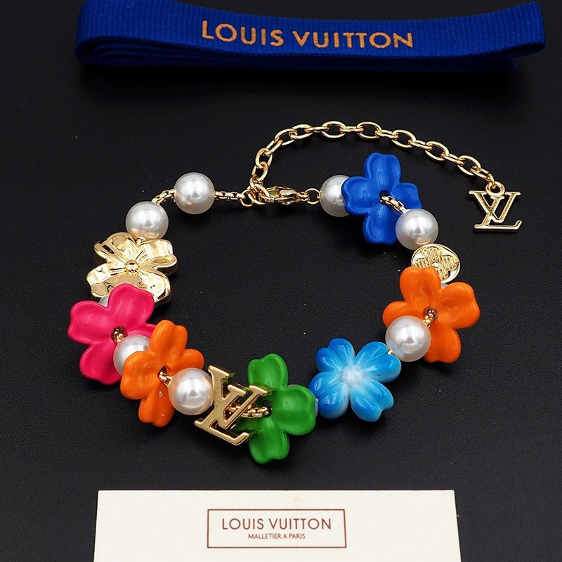 18K Louis Vuitton Surfin' Flower Bracelet