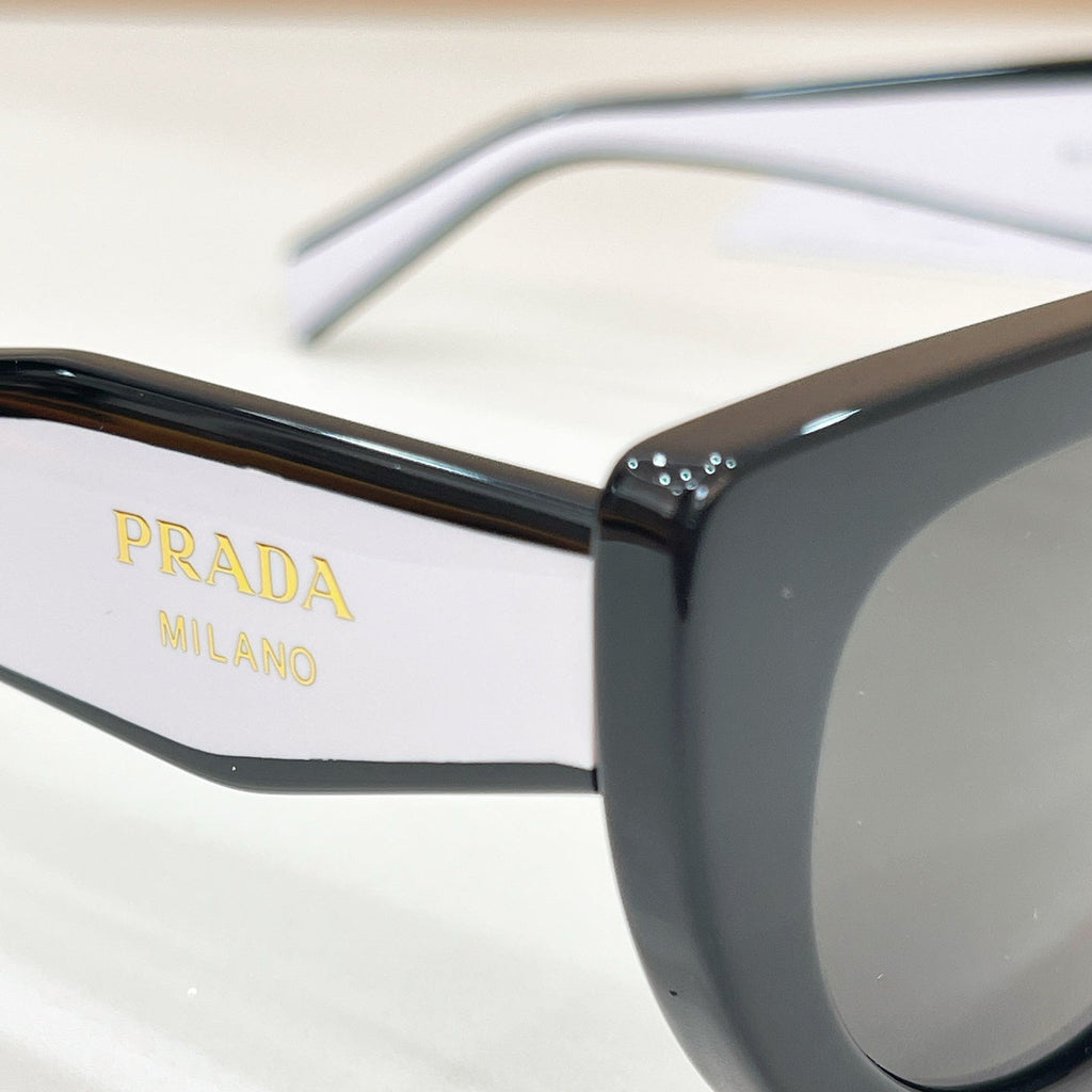 PRADA Sunglasses-PR D02SF