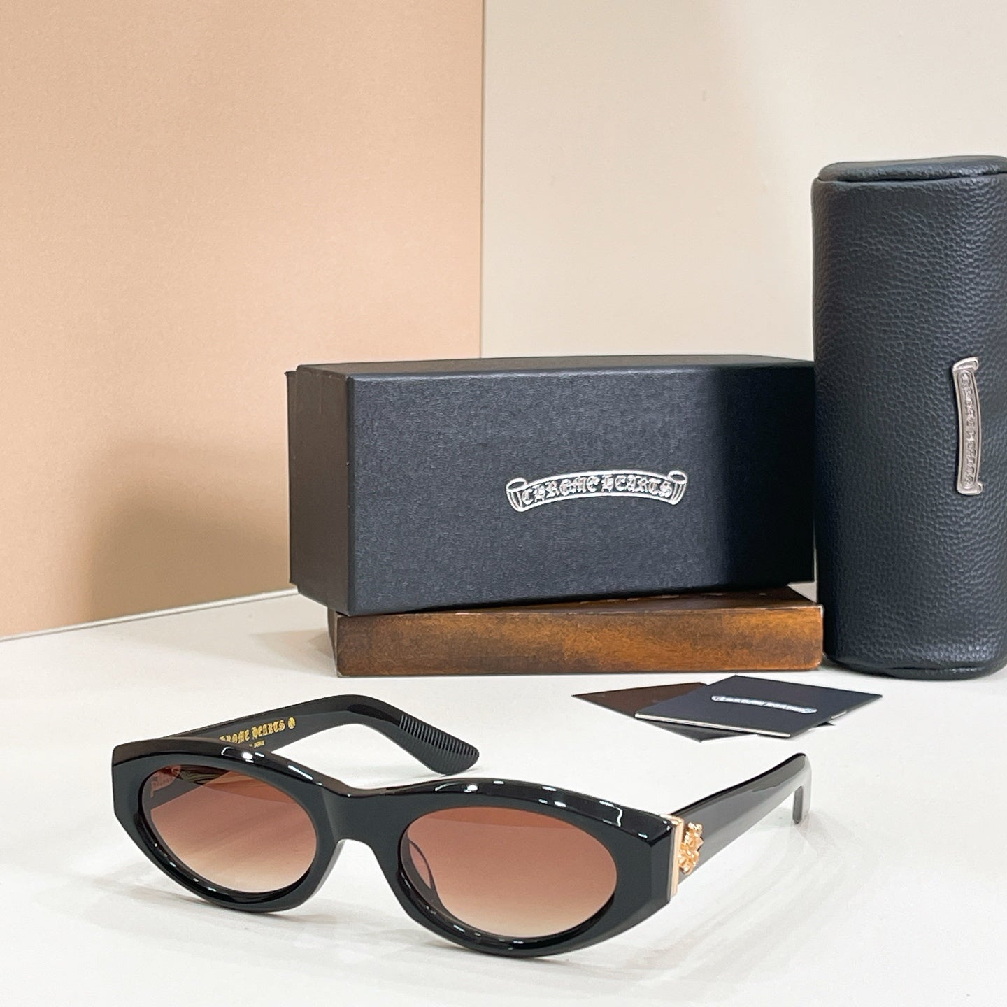 CHROME HEARTS Sunglasses-ENED BOX